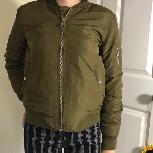 Green bomber jacket - Picture 2 of 4